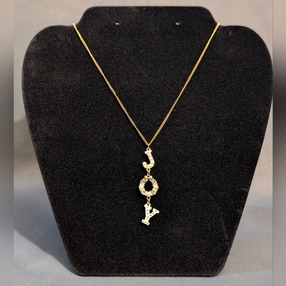Gold Joy Pendant Necklace